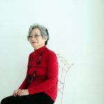 敬老の日、女性のプレゼントには好みを問わないカットソーを
